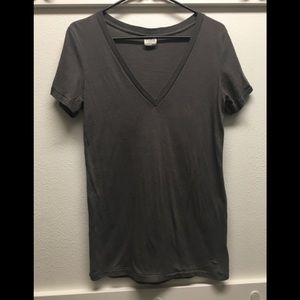 M VS PINK victoria’s secret v neck basic gray top